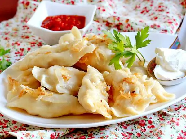 Pierogi z kapustą i grzybami